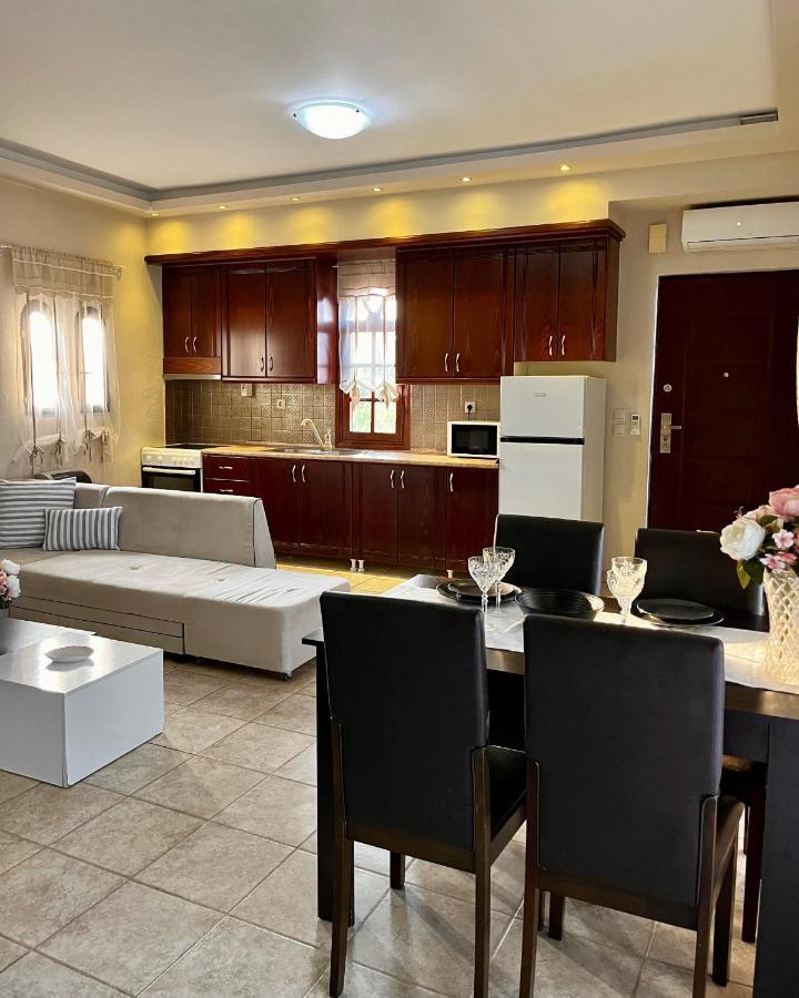 Villa Karolina 尼坡帝 外观 照片